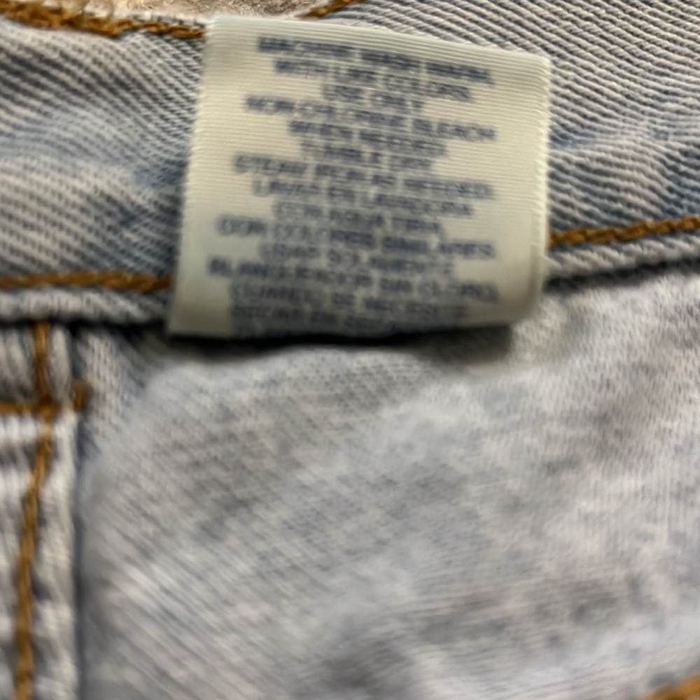 Arizona Jean Company Light Blue Jean Shorts - Picture 6 of 6